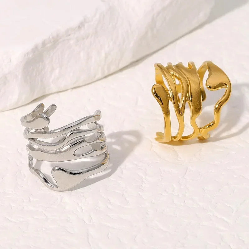 New style of hollowed-out electroplating, with a golden ring hollow wide, simple and fashionable