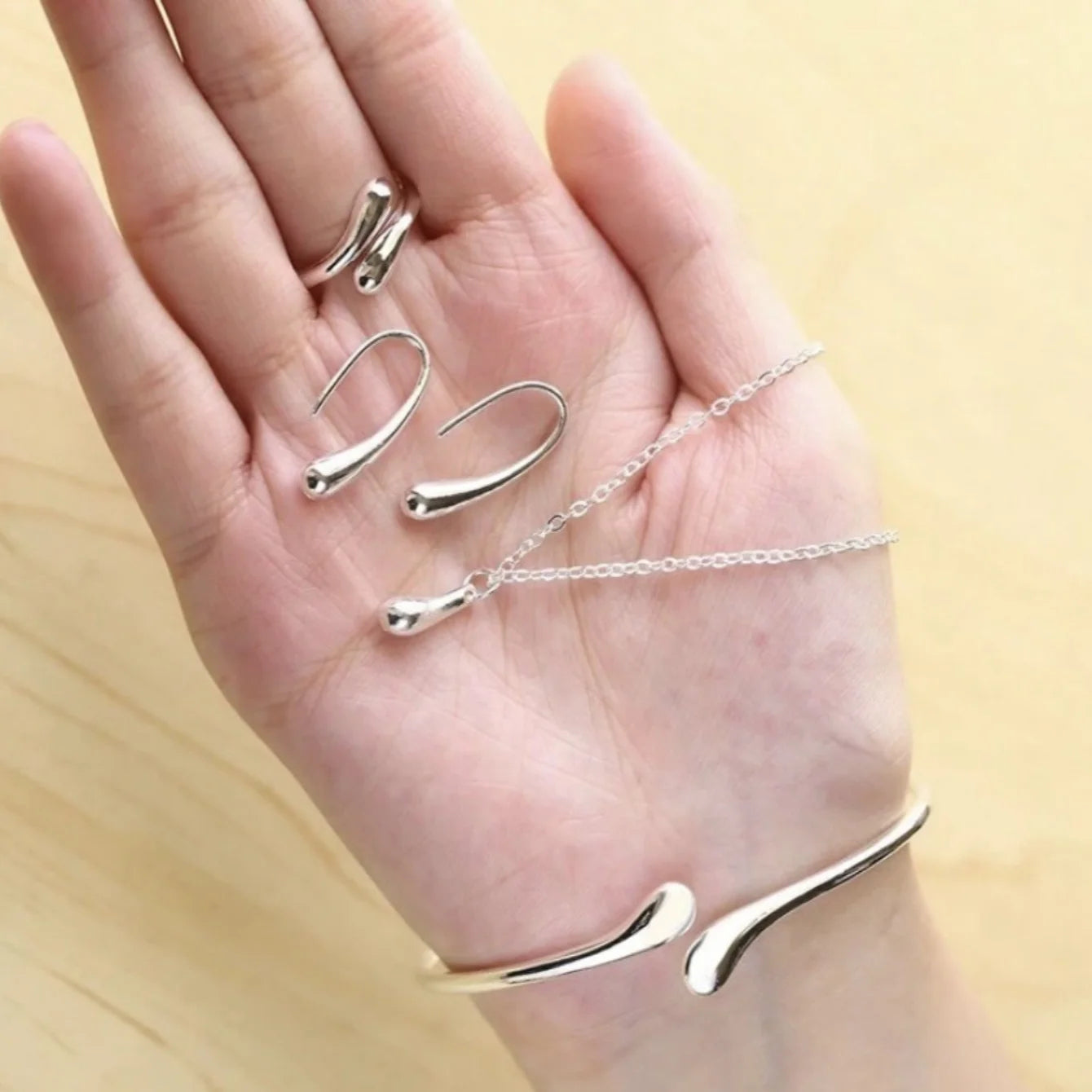 Fashion Teardrop Jewelry Set for Women Ring Necklace Bracelet Earrings