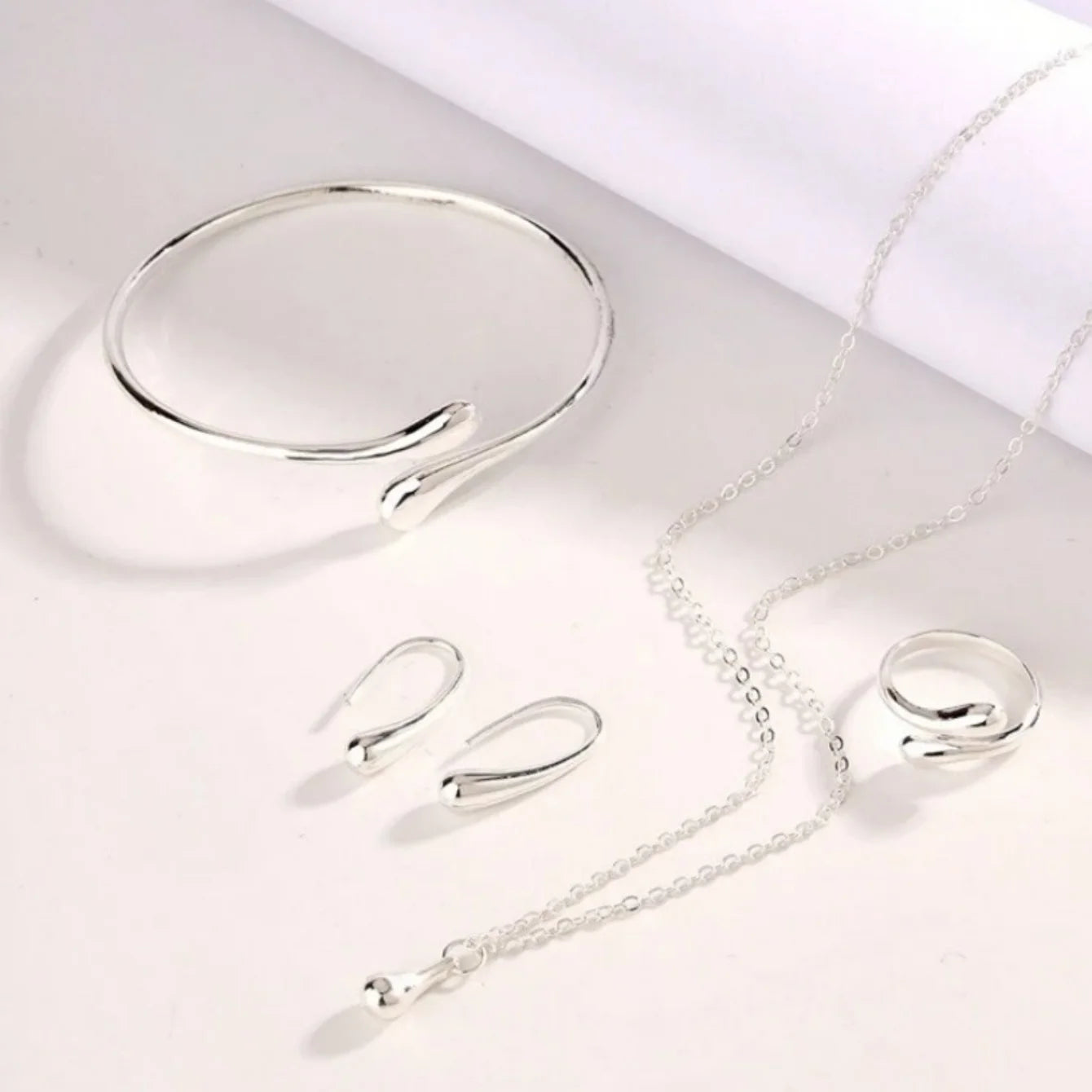 Fashion Teardrop Jewelry Set for Women Ring Necklace Bracelet Earrings